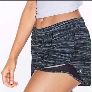 Lululemon Hotty Hot Short II (Long 4")